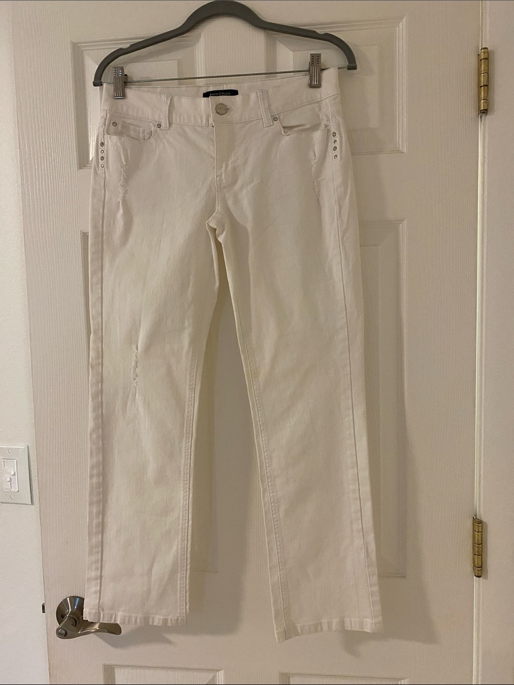 White House Black Market white Jeans size 2